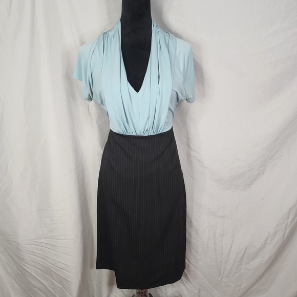 AA STUDIO AA Size 8 Ruched V-Neck Pinstripe Knee Length Sheath Dress Office EUC - Picture 1 of 12